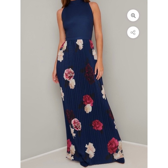 Chi Chi London Dresses & Skirts - Chi Chi London Sansa Dress